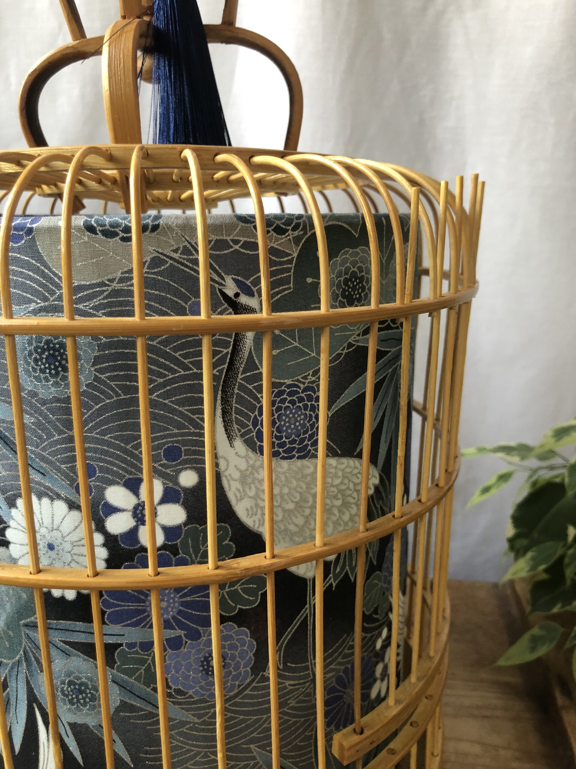 Bamboo cage store bag