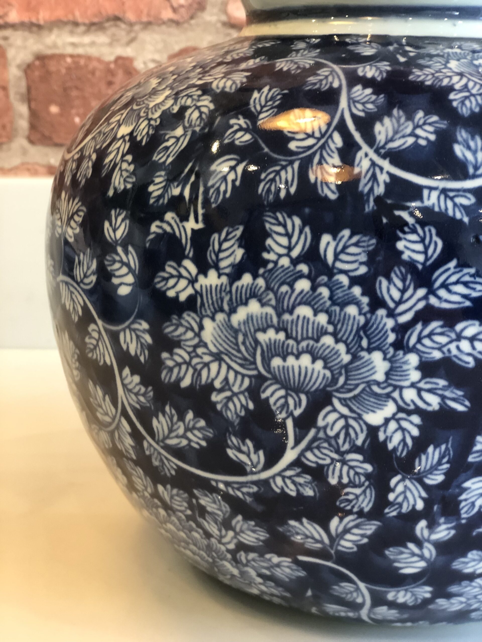 Round Chinoiserie Vase in Blue and White with Peony Flowers - The ...